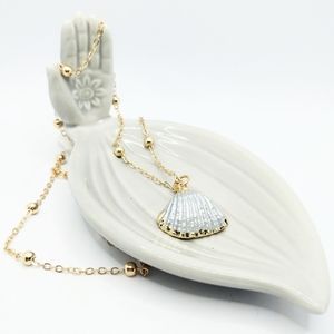 Silver & Gold Sea Shell Necklace NWT Beach Jewelry